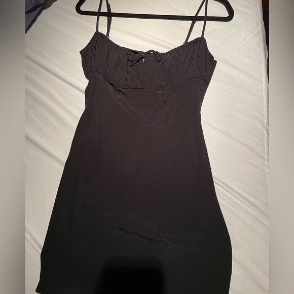 Delilah dress from Aritzia - Picture 2 of 2